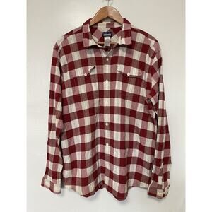 Patagonia Shirt Men’s‎ XL Red Plaid Organic Cotton Gorpcore Camping Hiking